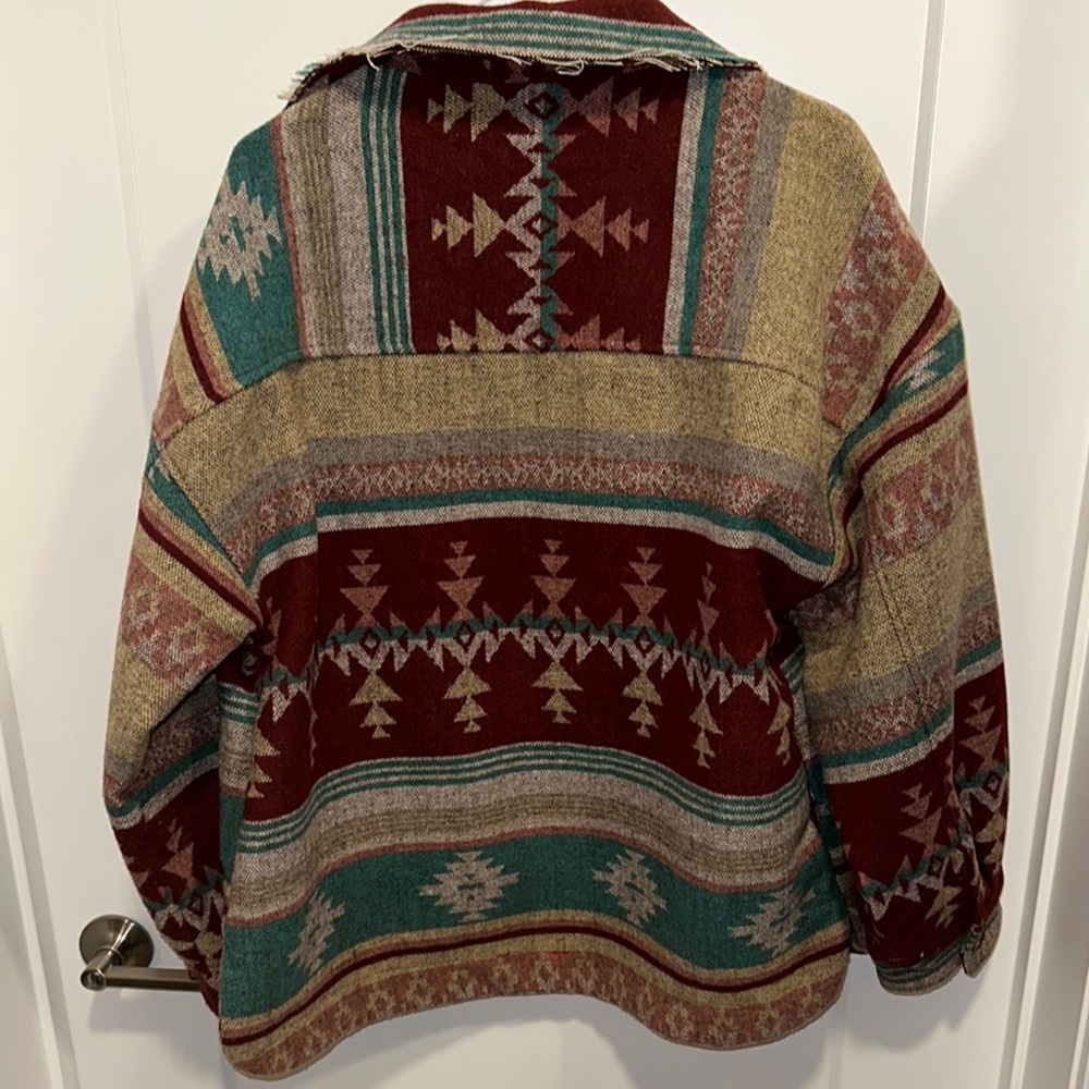 Southwestern Patterned Jacket - Picture 4 of 5